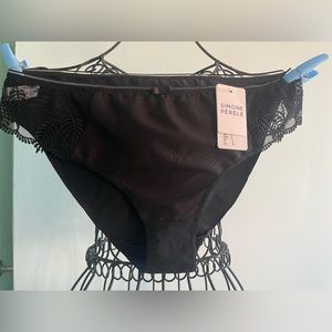 NWT Simone Perele bikini with lace in black